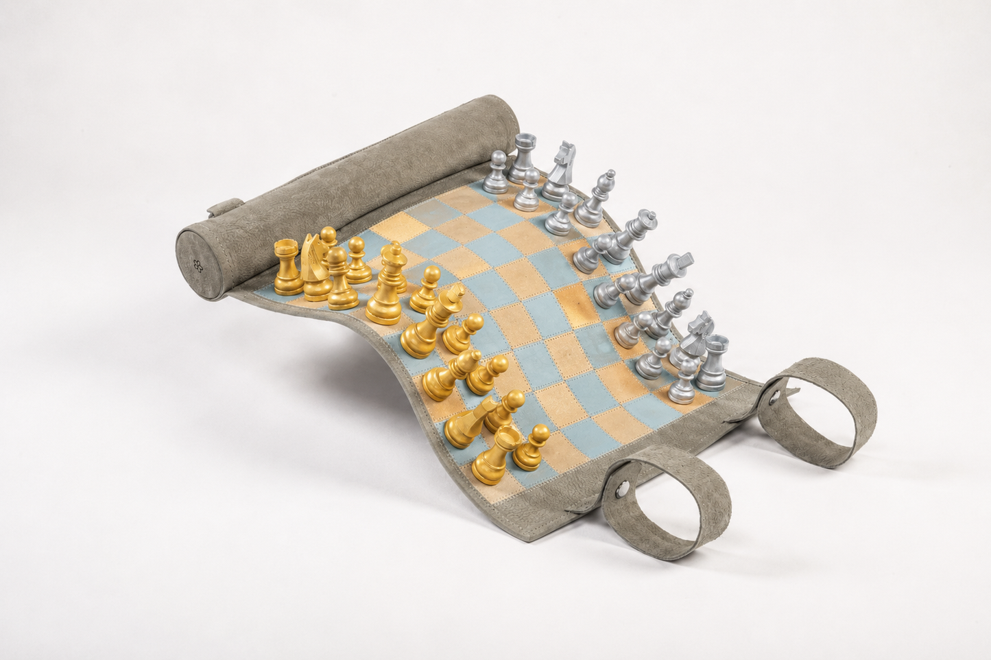 Roll Up Magnetic Leather Chess Set - Champagne