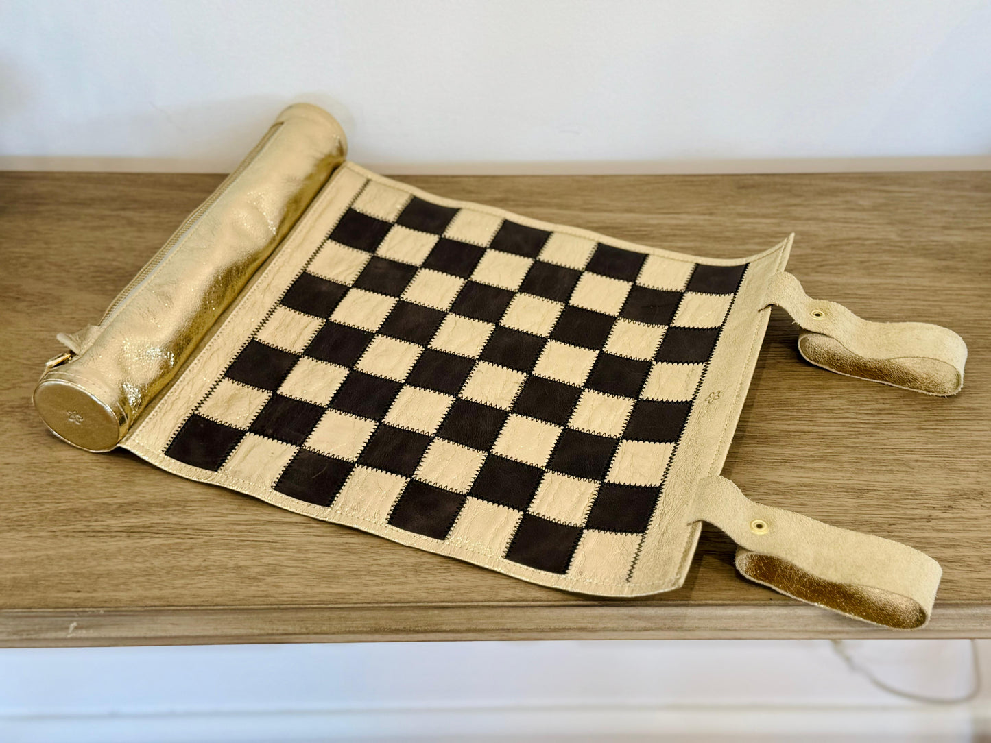 Top view of Cleopatra leather chess board