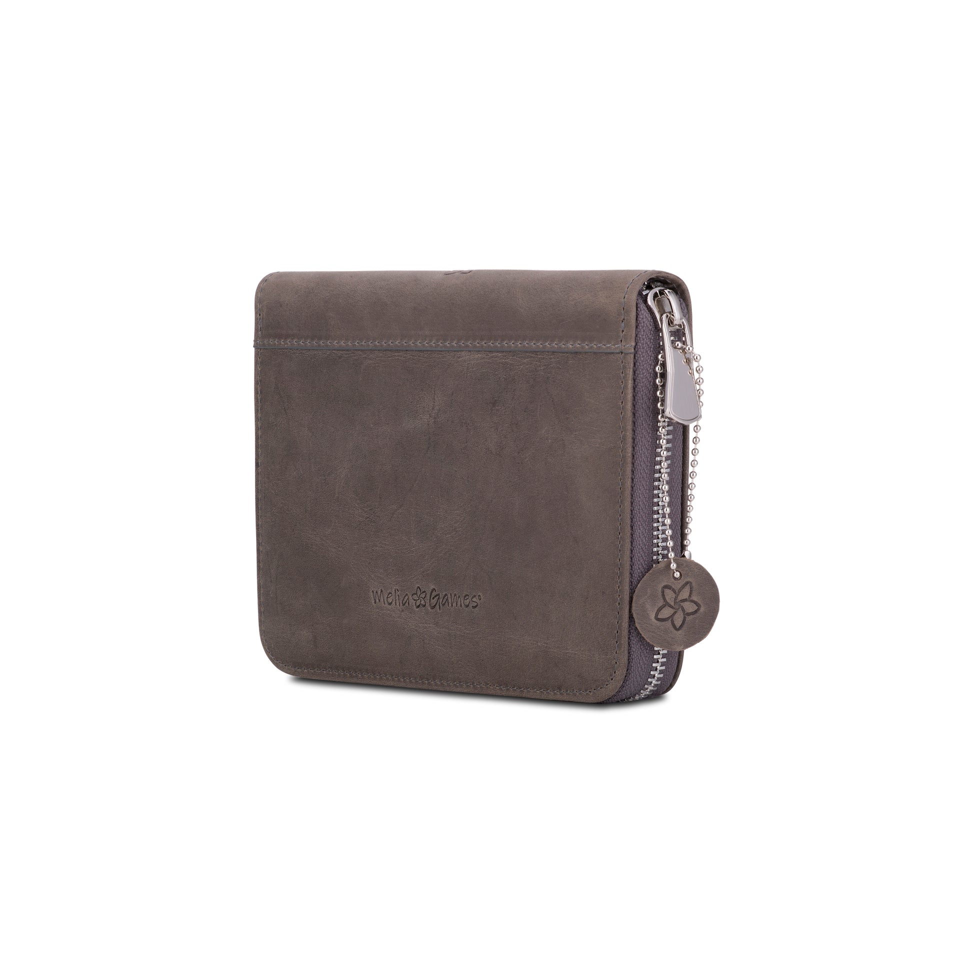 Closed MELIA Playing Cards Deluxe case handcrafted from LIGHT full-grain leather