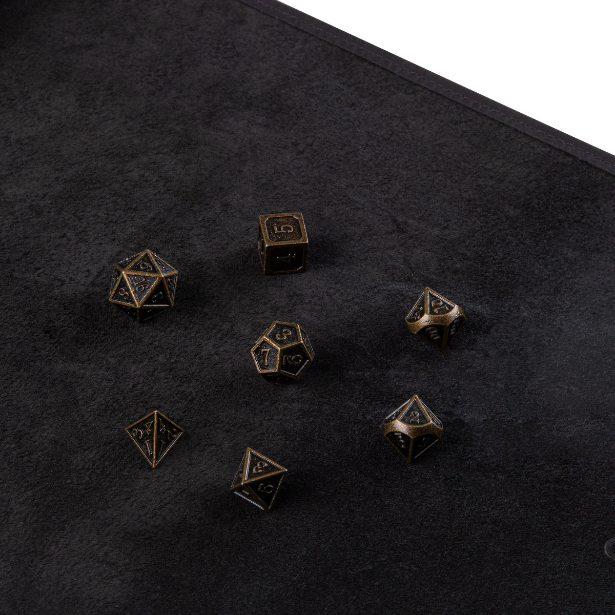 MELIA Pure Black RPG dice mat with polyhedral metal dice