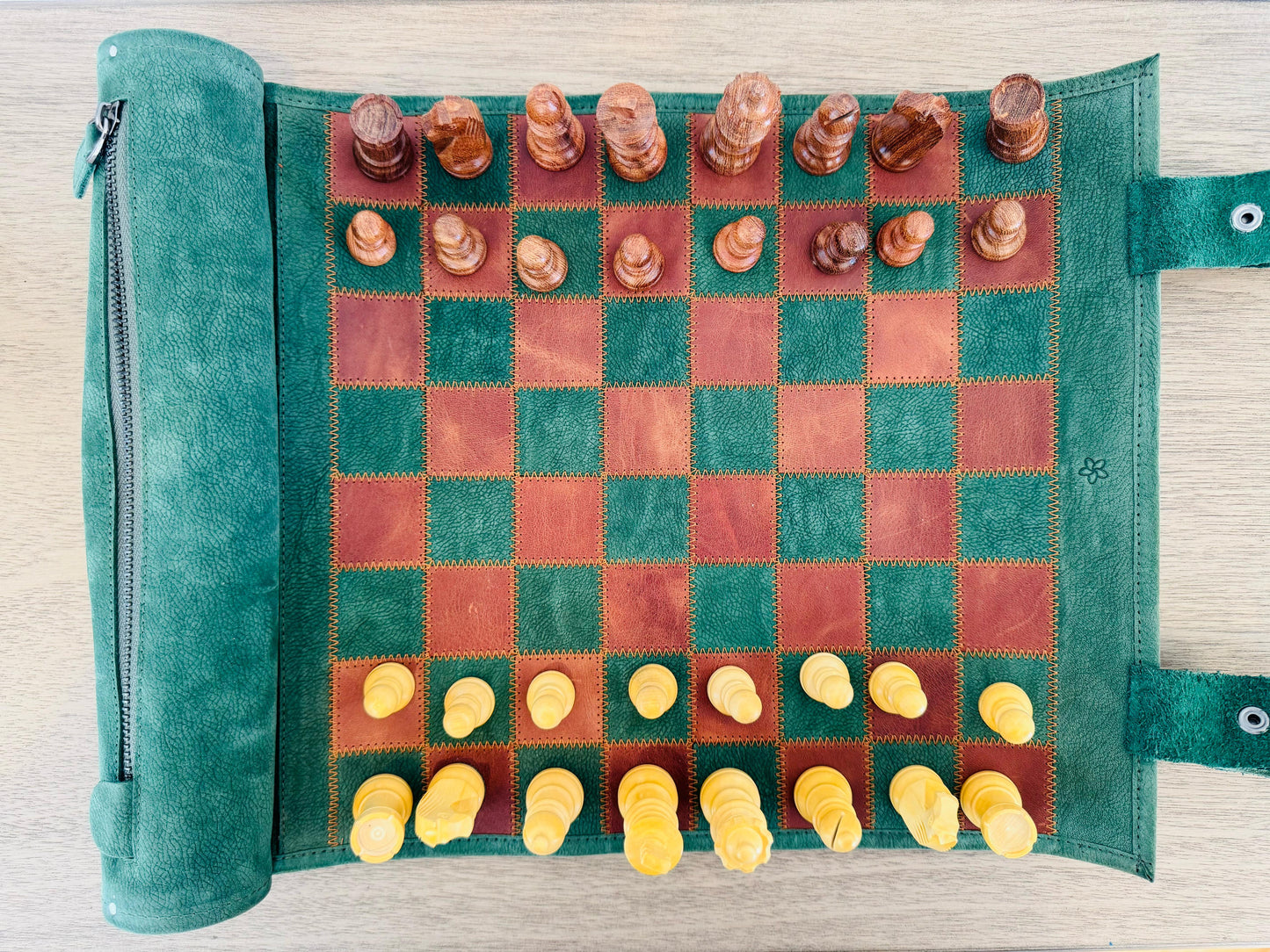 Top view of the Hunter magnetic leather chess board